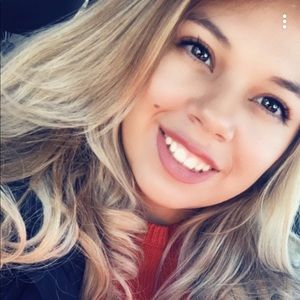 Meet your Posher, Jessie rose